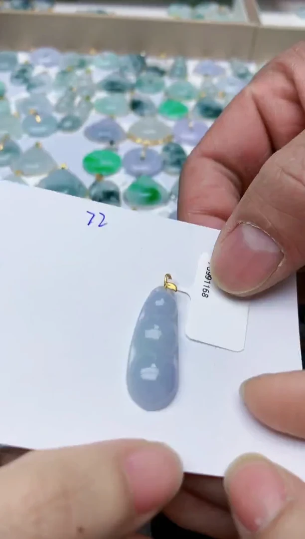 【闪购商品】翡翠颈饰18K金镶嵌天然翡翠A货    72