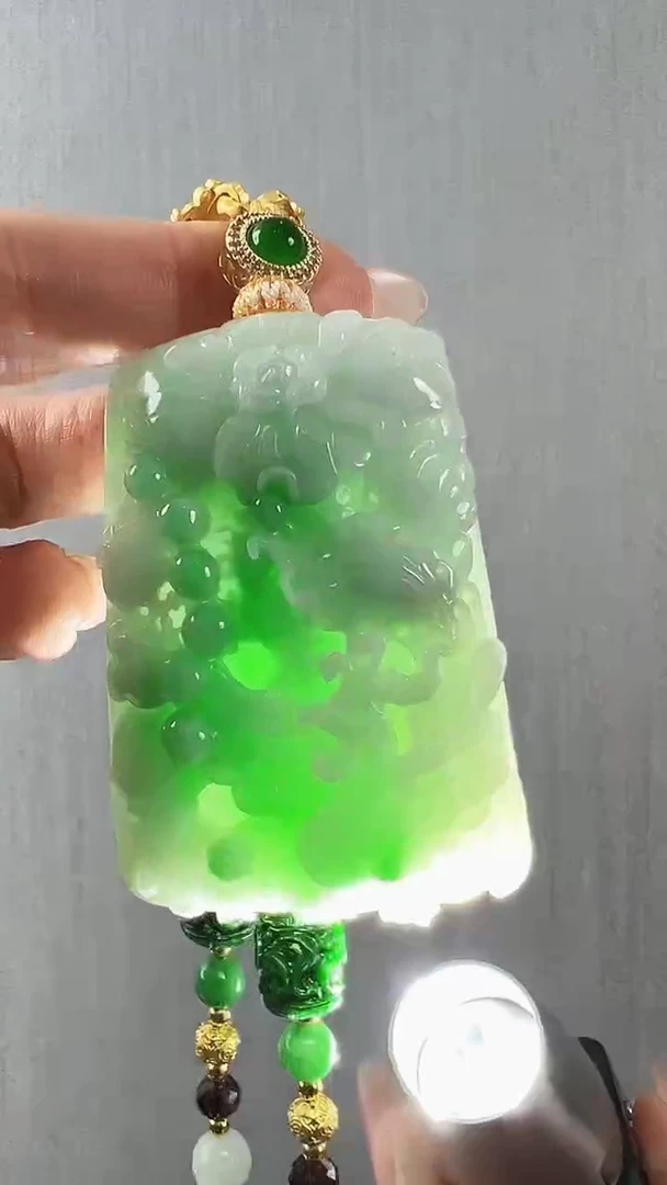 颈饰未镶嵌翡翠凤凰