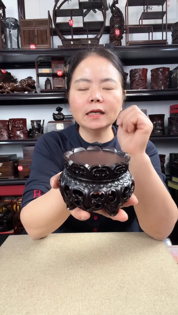 木新莲底座老李红木工艺品