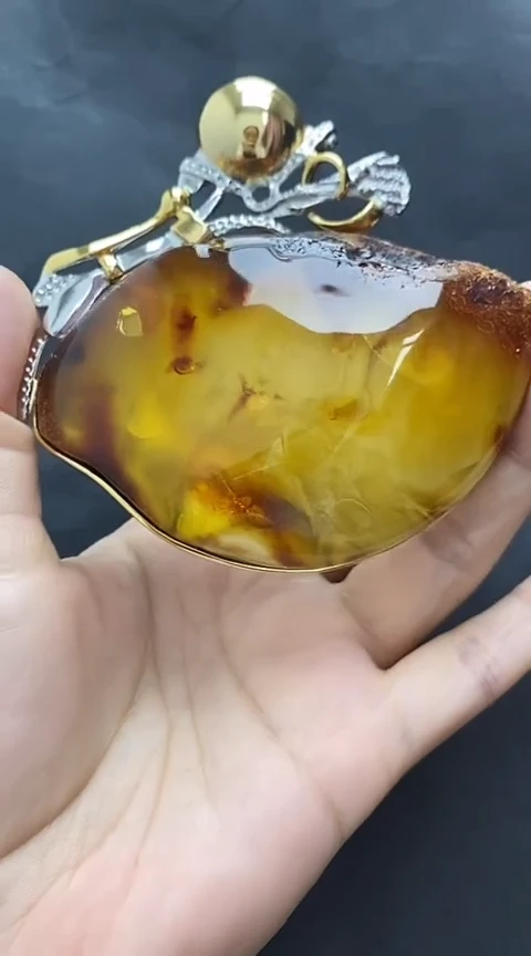 未镶嵌琥珀裸石蜜蜡吊坠