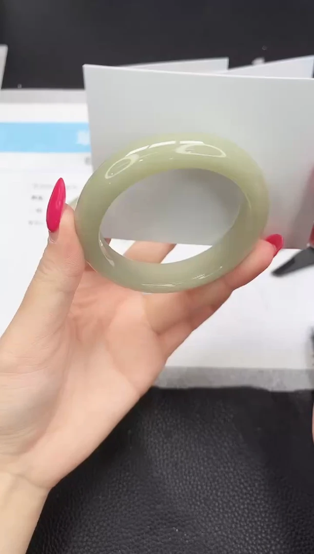 未镶嵌手镯石英质玉183-54.3