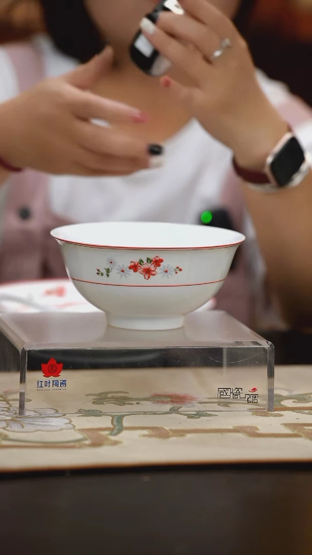 1个正价6英寸清游面碗-翡翠琉璃