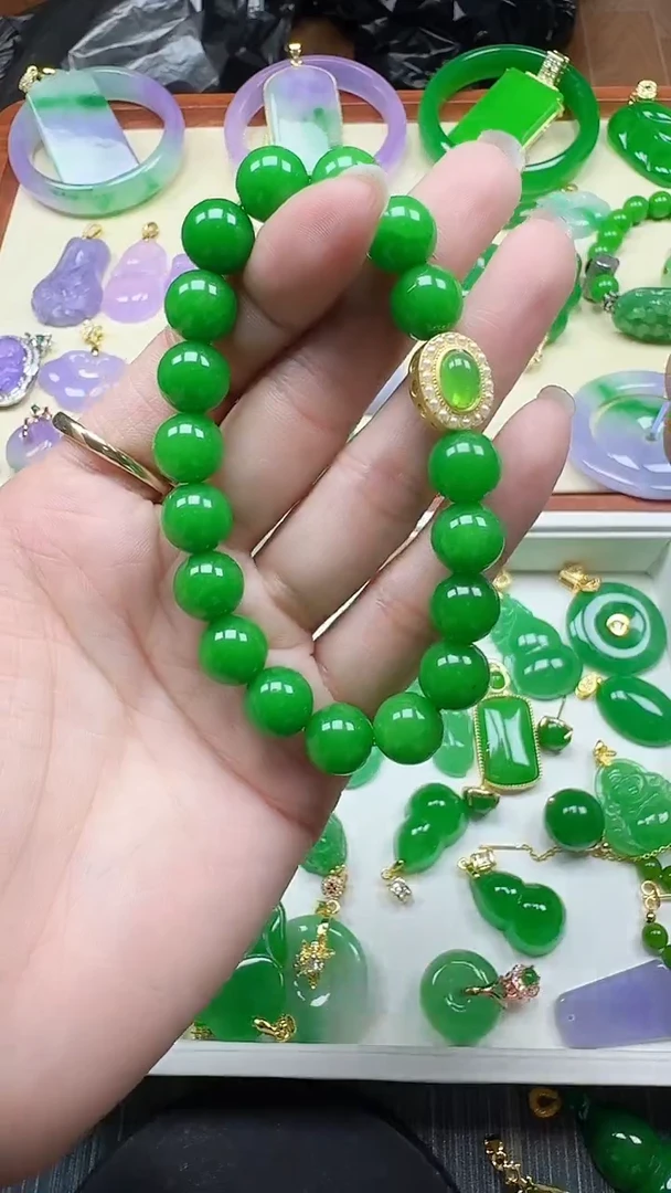 颈饰未镶嵌翡翠10mm蛋面串