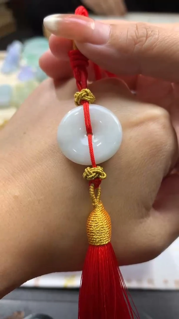 【闪购商品】翡翠颈饰未镶嵌翡翠