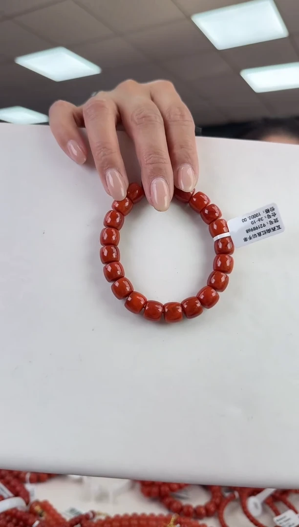 未镶嵌珠串南红玛瑙多样发其一/11/2586001280