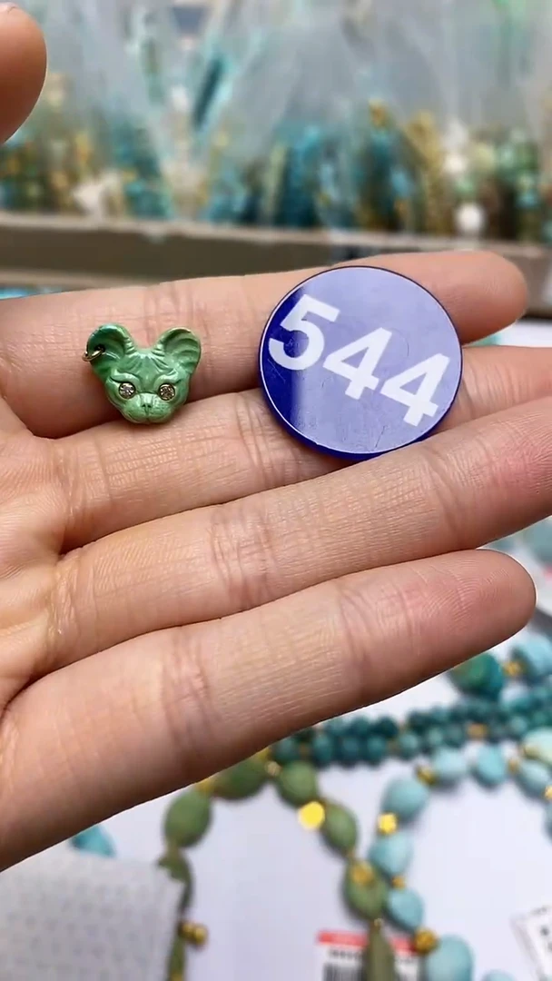 【闪购商品】绿松石雕刻件未镶嵌544