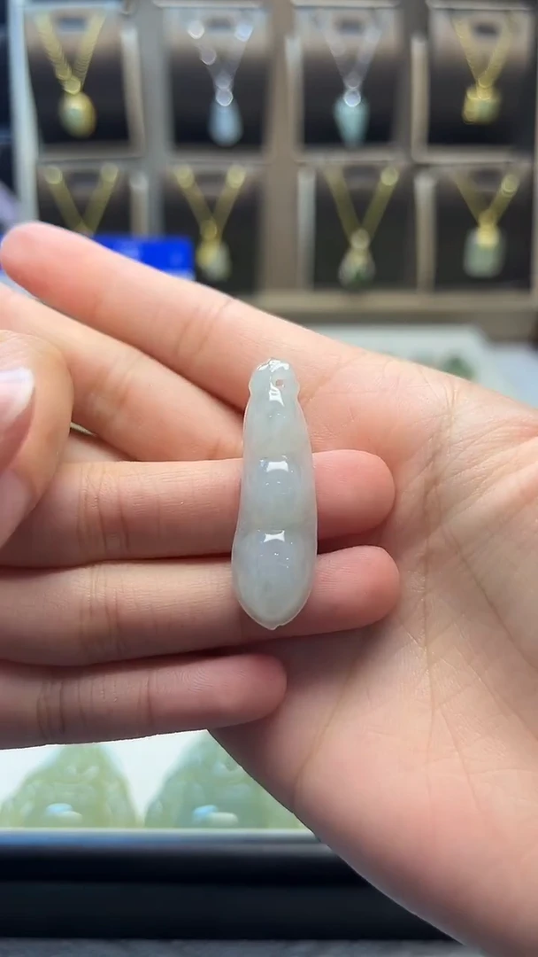 吊坠(不含链)未镶嵌翡翠吊坠(不含链) 未镶嵌 翡翠