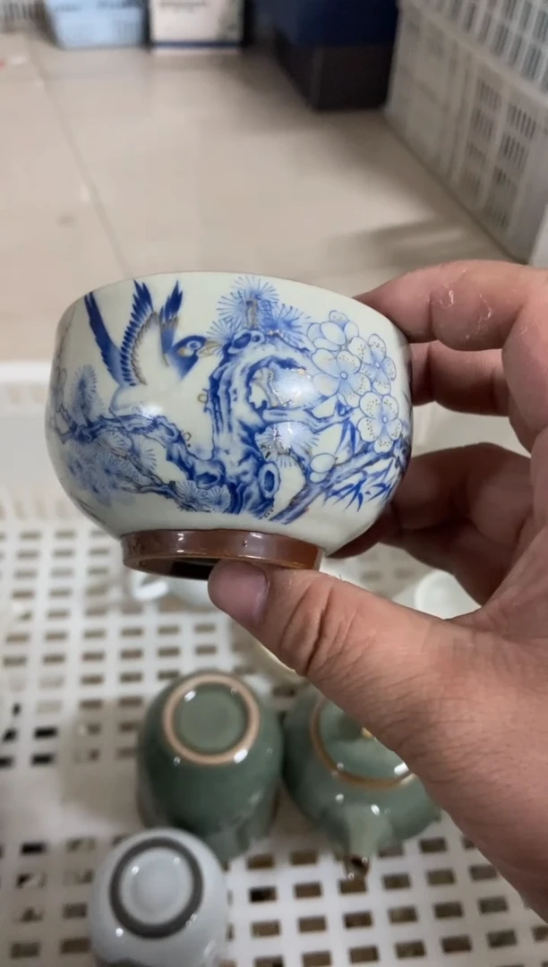 杯无运费险有瑕疵的摄影的产品有使用过的痕迹有点脏介意勿拍