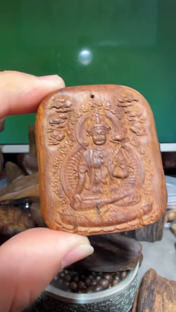 沉香手把件多样性发一