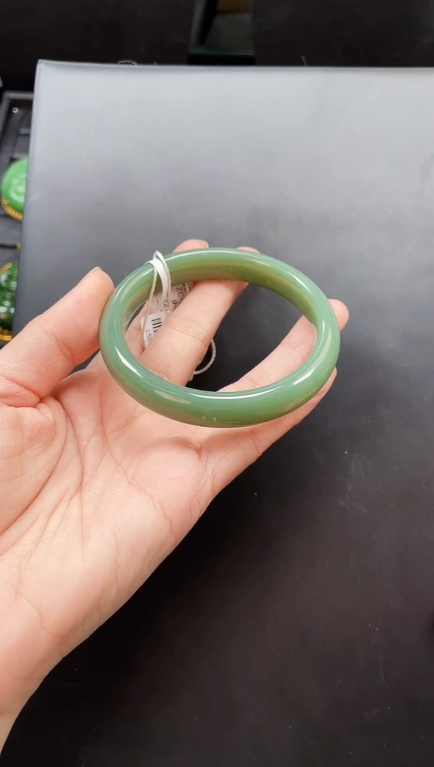 未镶嵌手镯和田玉红*糕多样性发一