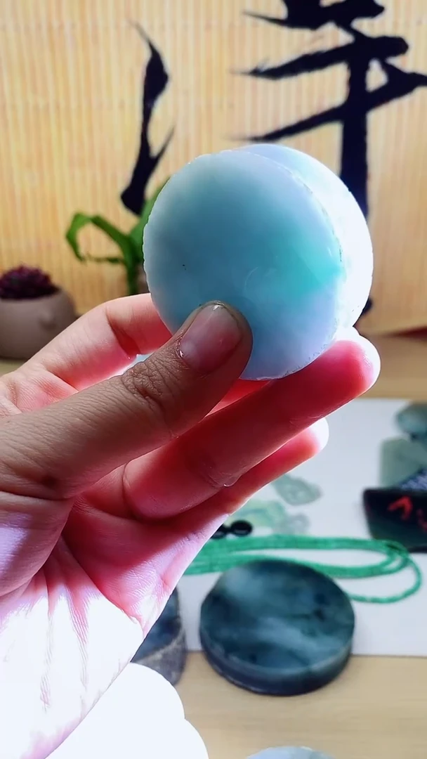 翡翠未镶嵌颈饰翡翠379