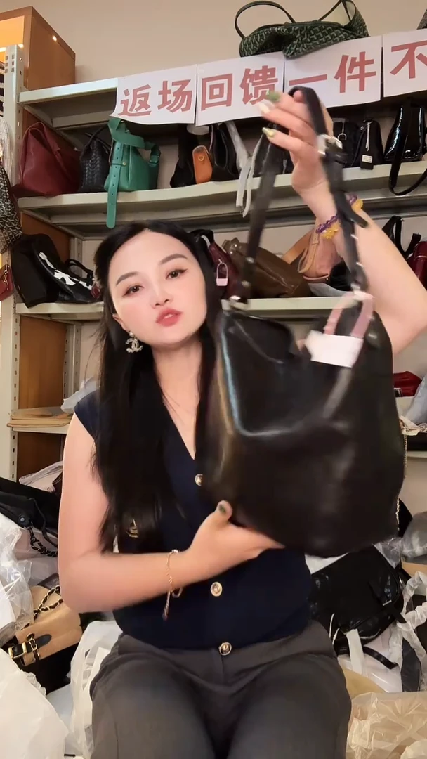 小牛剖层皮革珊瑚店清斜挎包真皮包时尚百搭包包