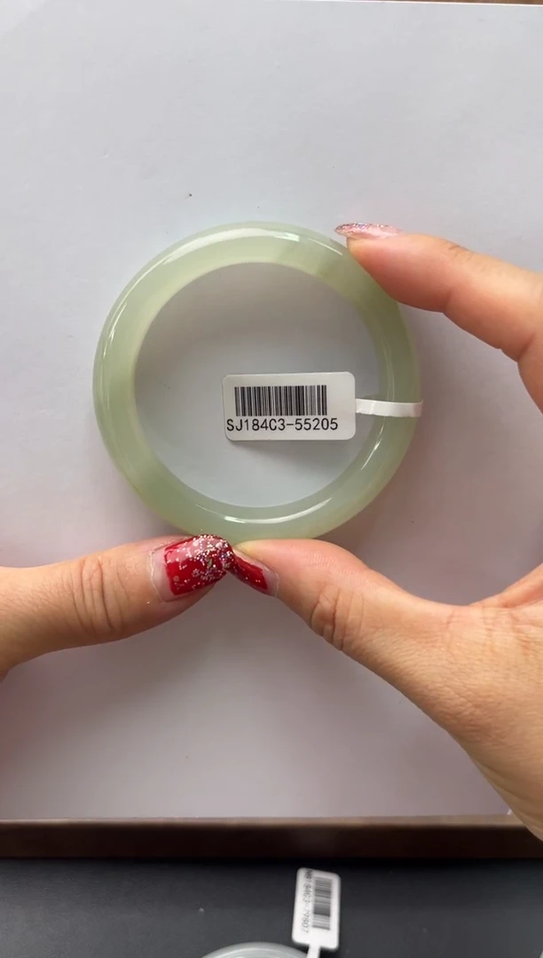 未镶嵌手镯和田玉54