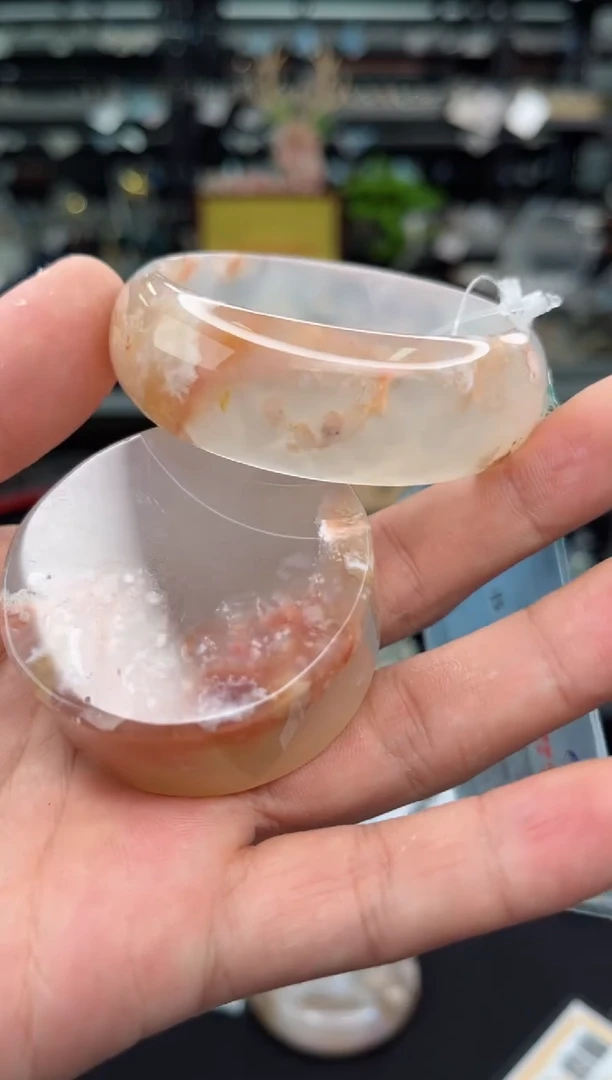 【闪购商品】石英质玉手镯未镶嵌54圈口（赠品镯心）3590142