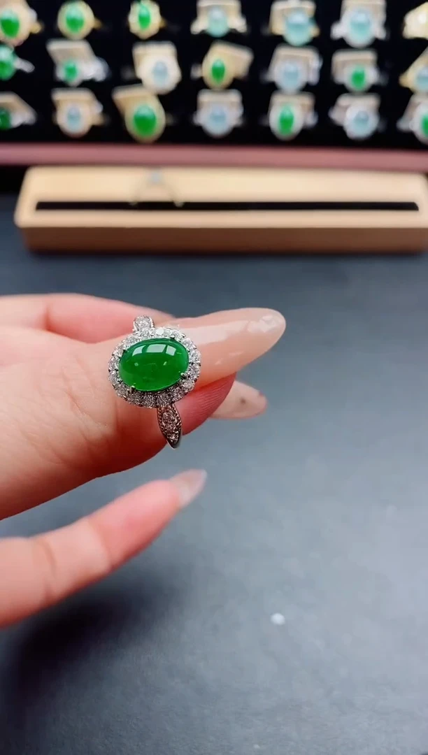 银S925镶嵌戒指翡翠1