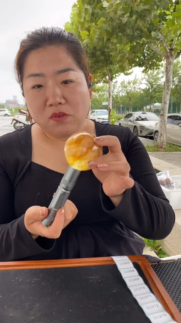 未镶嵌珠宝半成品水晶黄胶花球D197