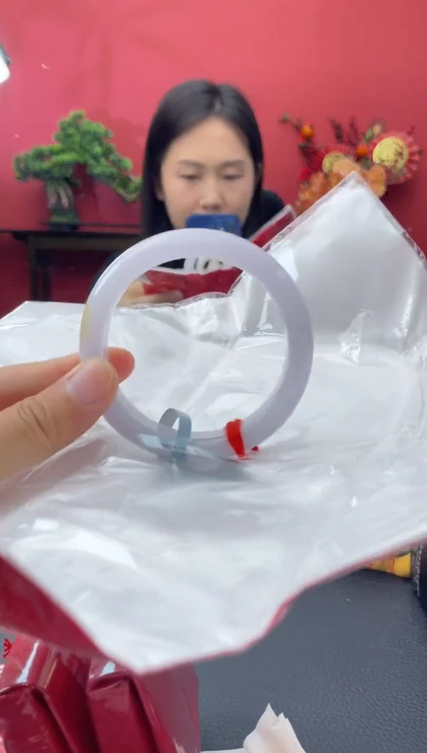 未镶嵌手镯翡翠3