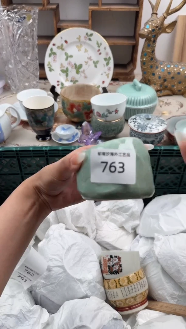 瓷片周*妞A         763