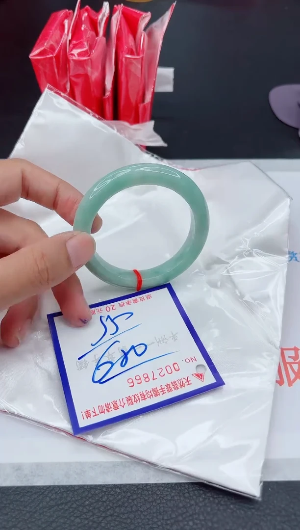 翡翠手镯未镶嵌11111111111
