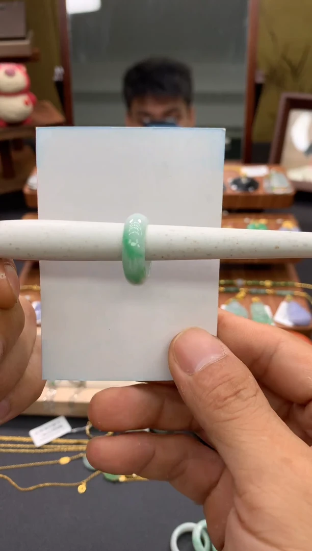 未镶嵌戒指翡翠戒圈