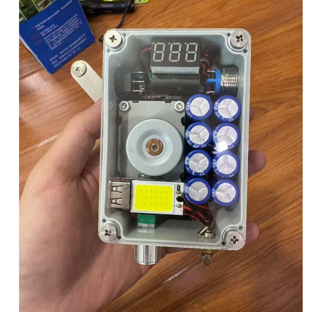 jy创意小型手摇发电机具备照明点火手机充电功能户外适用