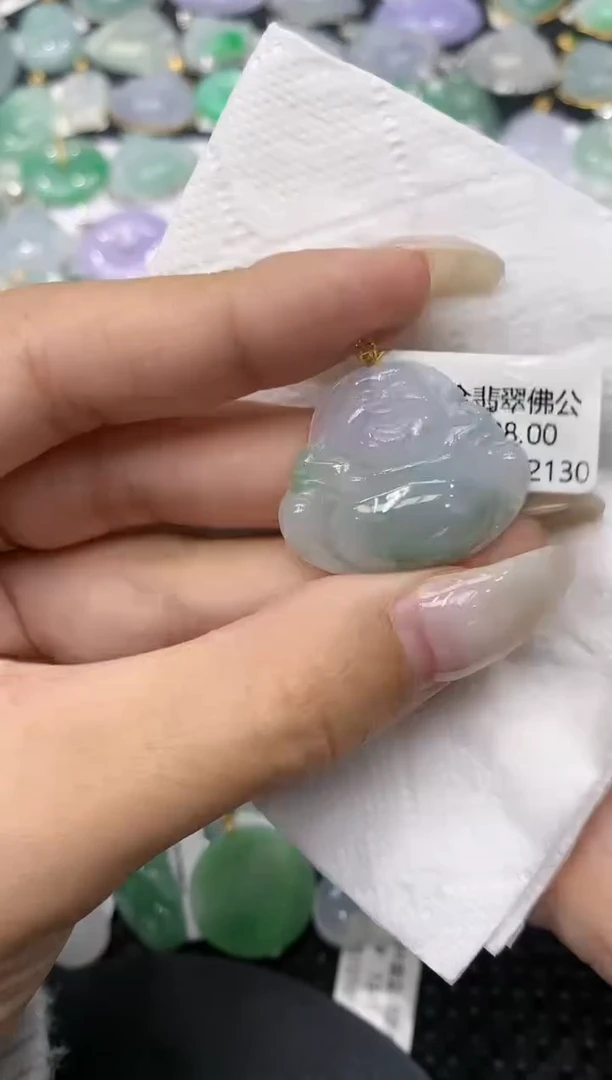 颈饰18K金镶嵌翡翠11111111111