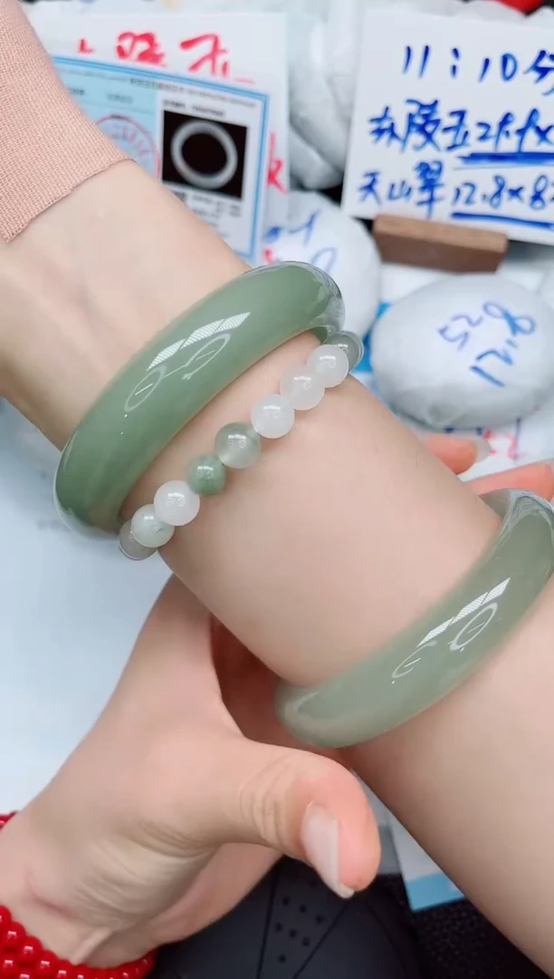 石英质玉手镯未镶嵌175-62.7