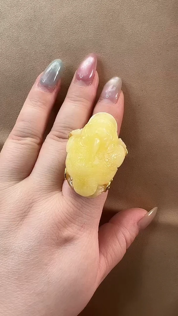 琥珀未镶嵌戒指戒指