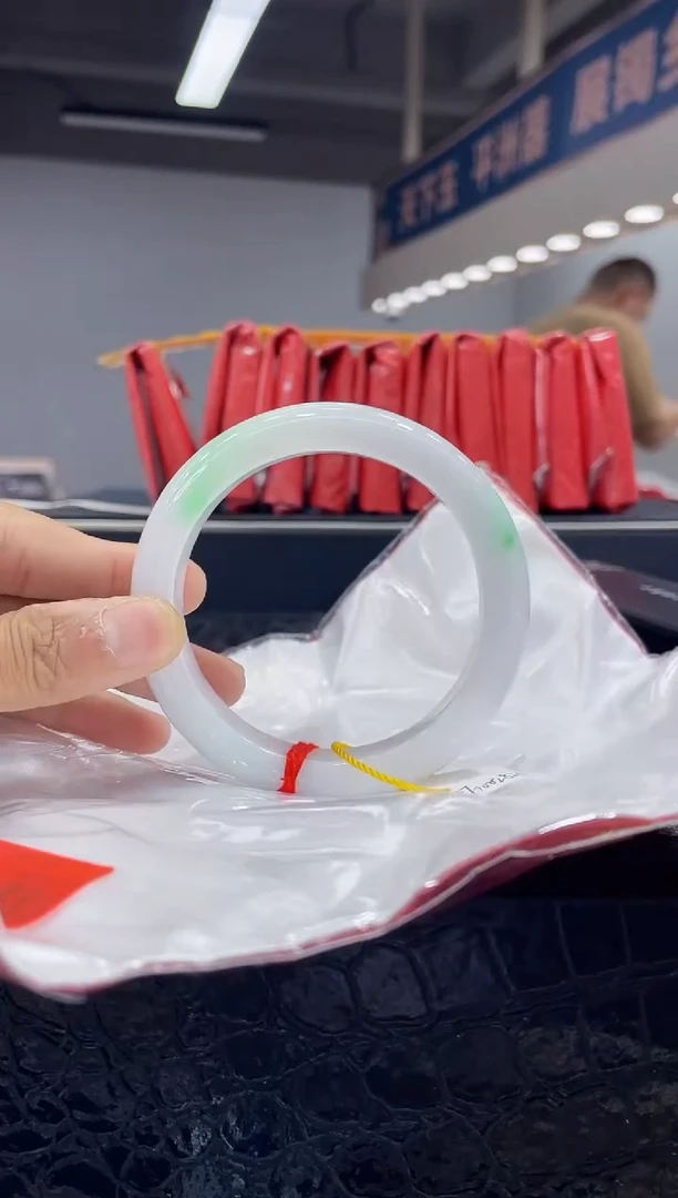 未镶嵌手镯翡翠3 6061