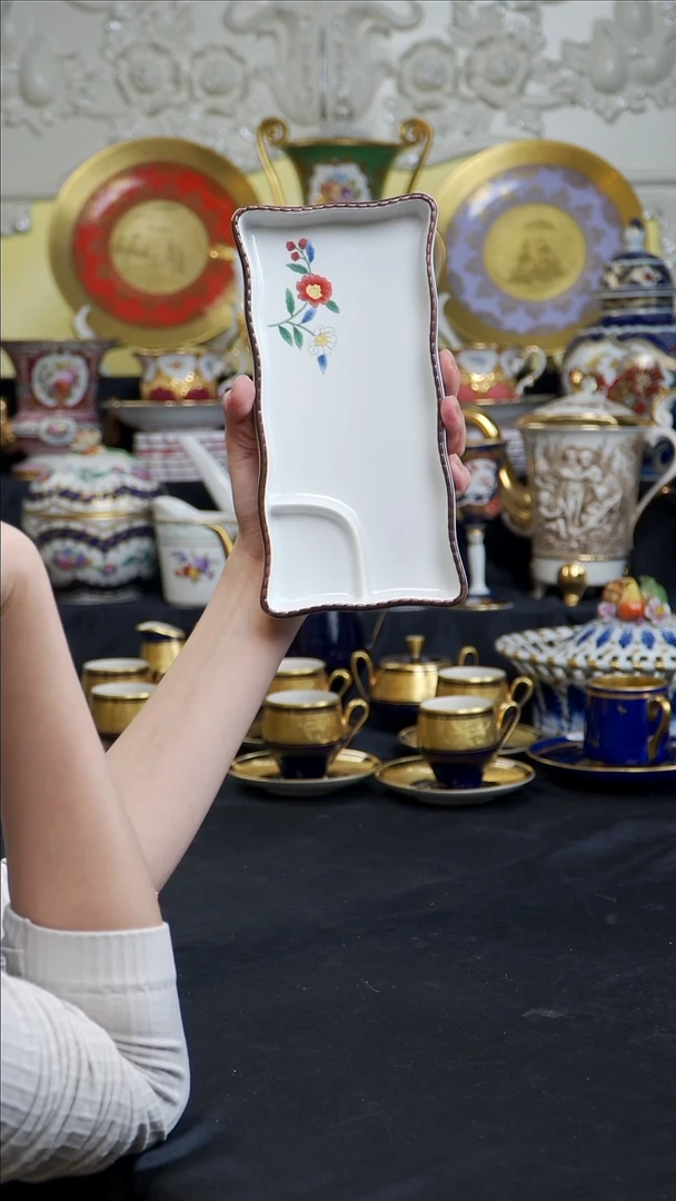 骨瓷婷婷中古器物如图所示88