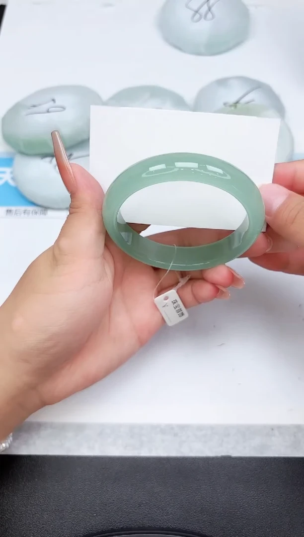 石英质玉手镯未镶嵌190-59.7