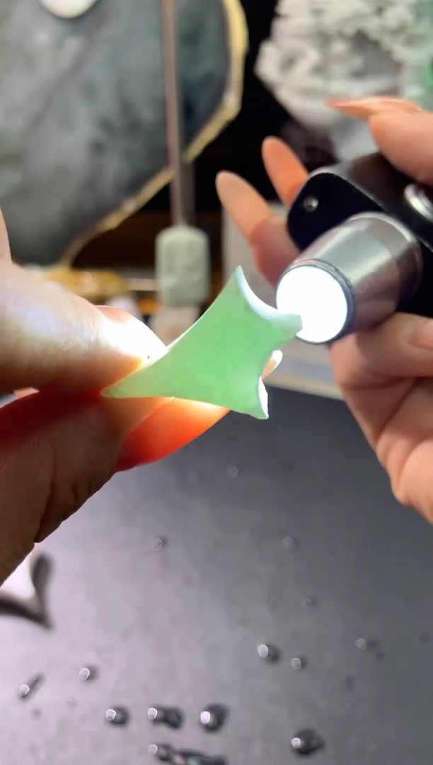 未镶嵌挂件翡翠天然缅甸翡翠A货