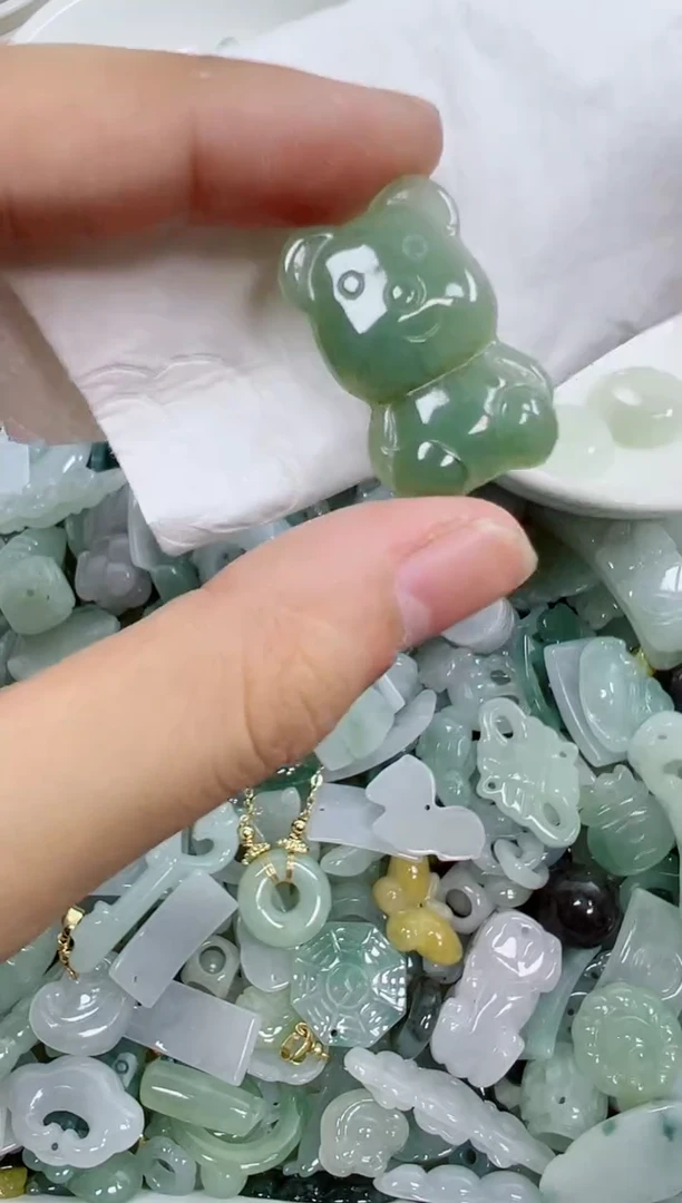 散珠翡翠764号，A货翡翠