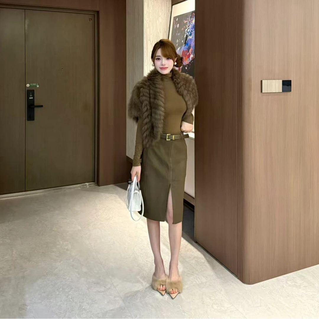 思思家【高知姐姐风穿搭】高干文修身咖绿上衣/高智感金秘书半裙