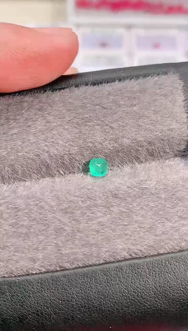 裸石祖母绿0.3-9.9天然潘杰希尔祖母绿