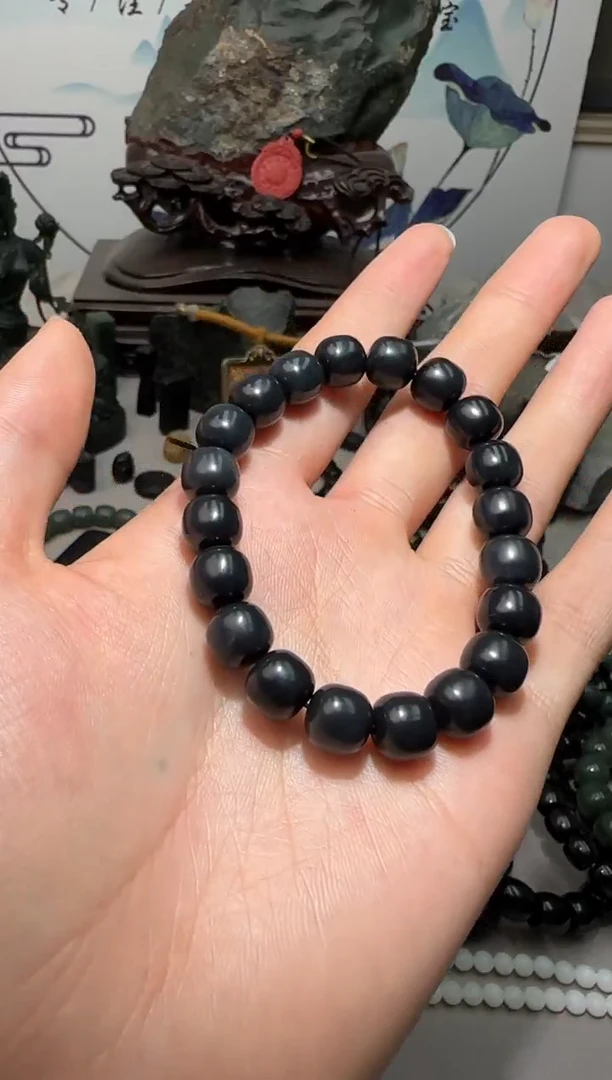 手串未镶嵌和田玉新疆墨玉9*10老型手串