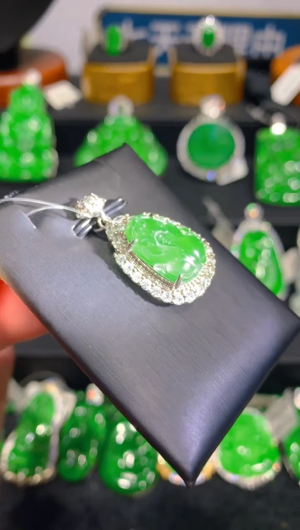 【闪购商品】翡翠颈饰银S925镶嵌5一季