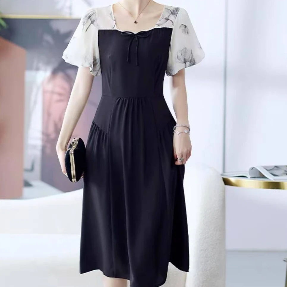 C175-C休闲百搭显瘦连衣裙舒适大气简约减龄遮屁时尚高端气质