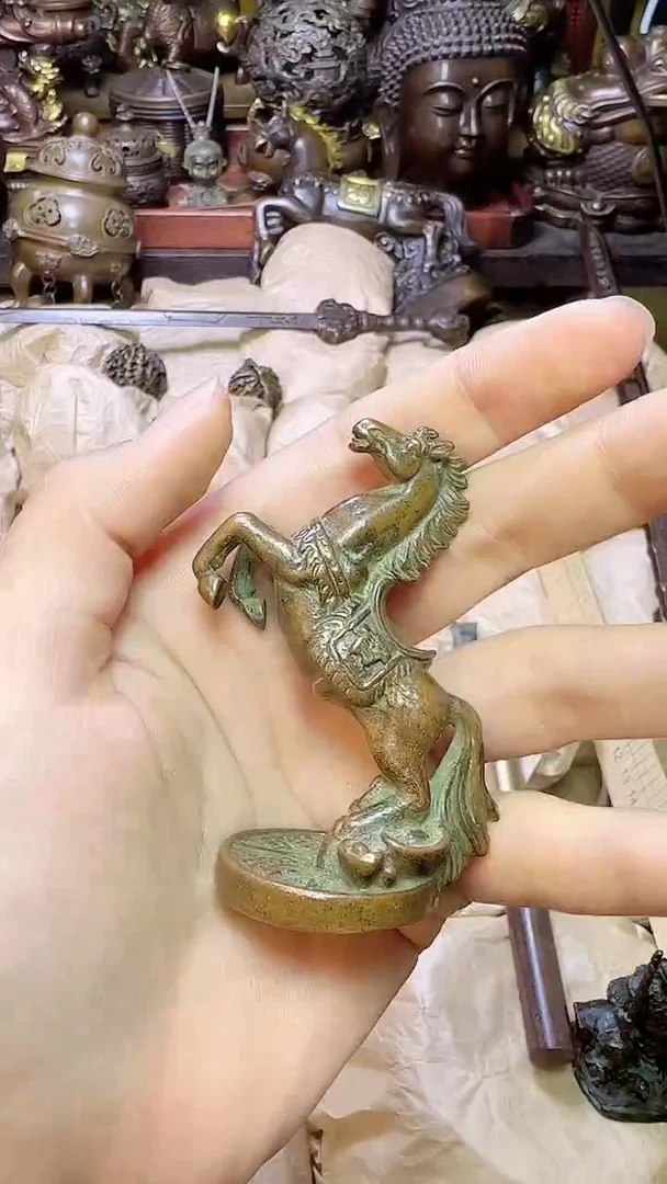 铜器摆件铜器摆件