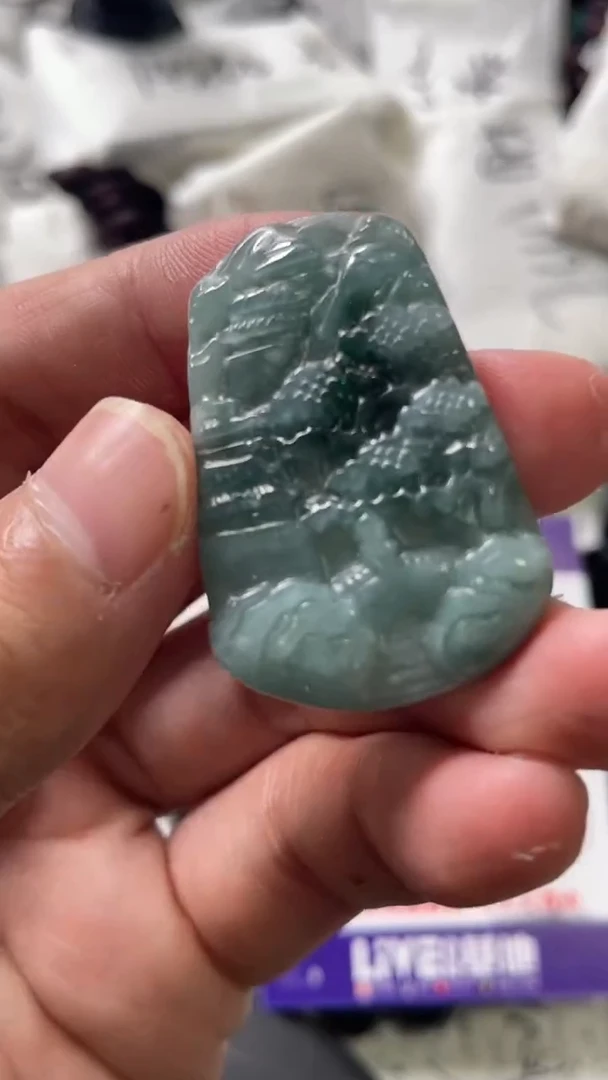 颈饰未镶嵌翡翠8