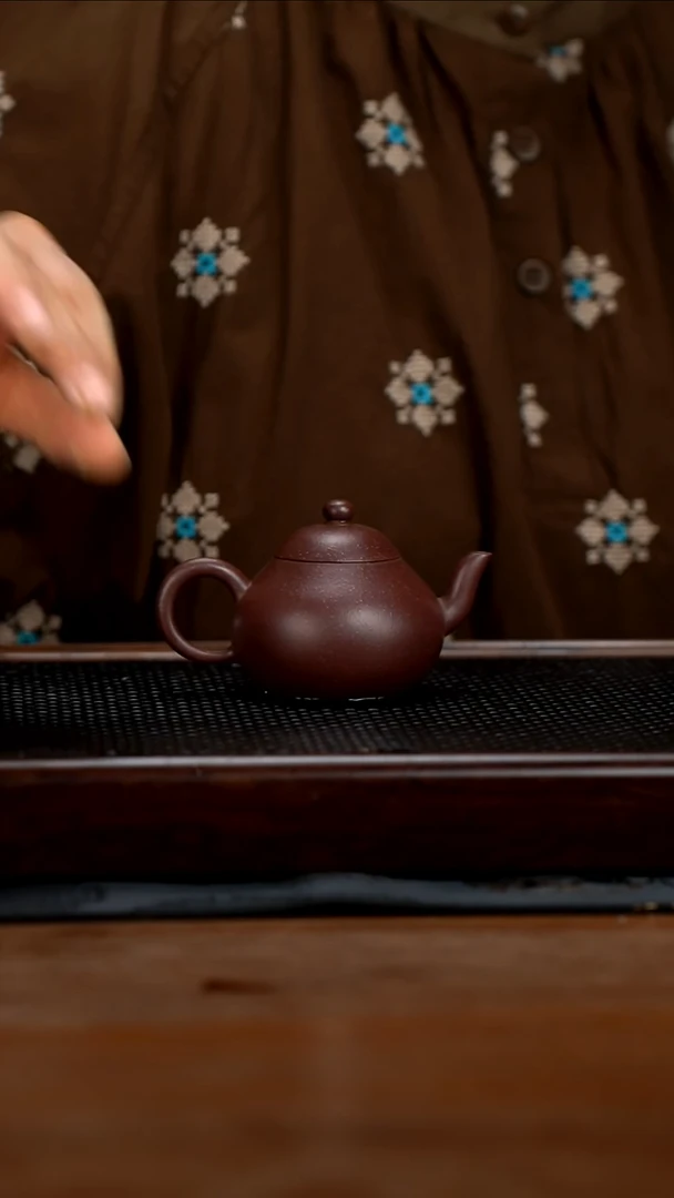 茶壶紫砂130cc黄龙山原矿紫泥梨型21