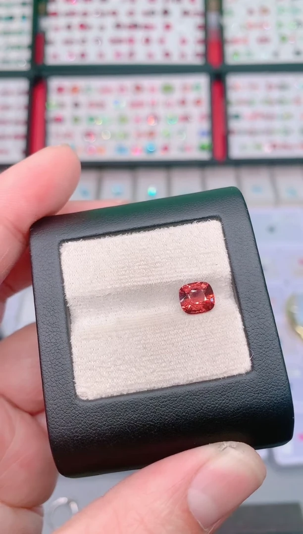 【闪购商品】尖晶石裸石未镶嵌1.8ct