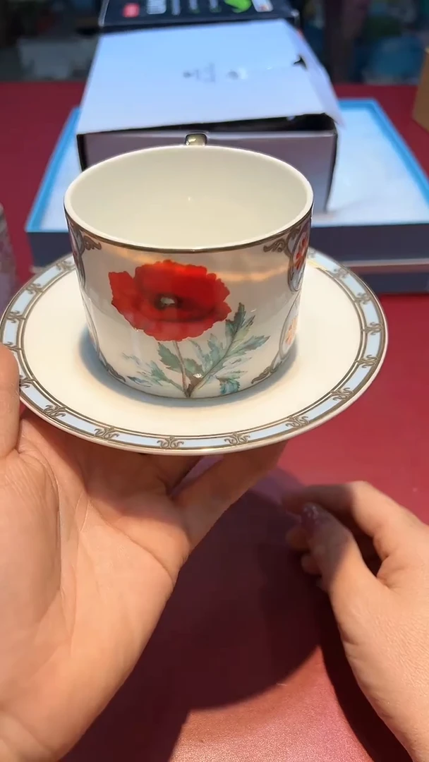 【闪购商品】瓷片锅碗瓢盆一件不剩