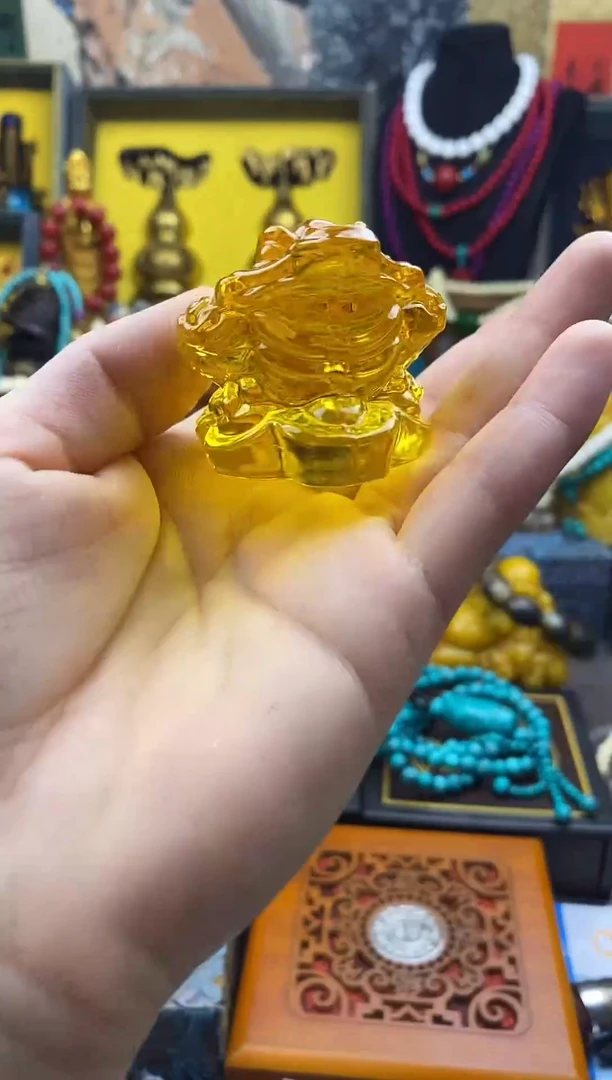 未镶嵌金珀裸石[王姬珠宝精品推荐]