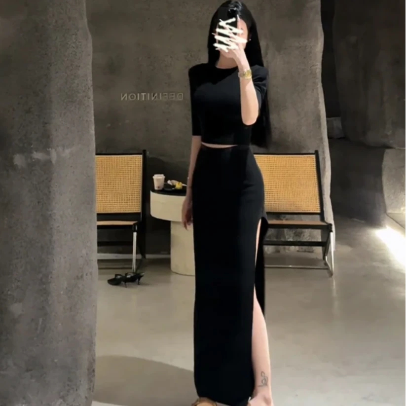 2025夏季新款高级感修身短款圆领短袖上衣气质高腰包臀开叉半身裙