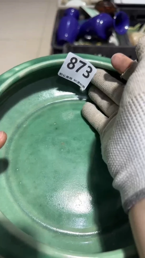 瓷片藝*人亿容工艺品873