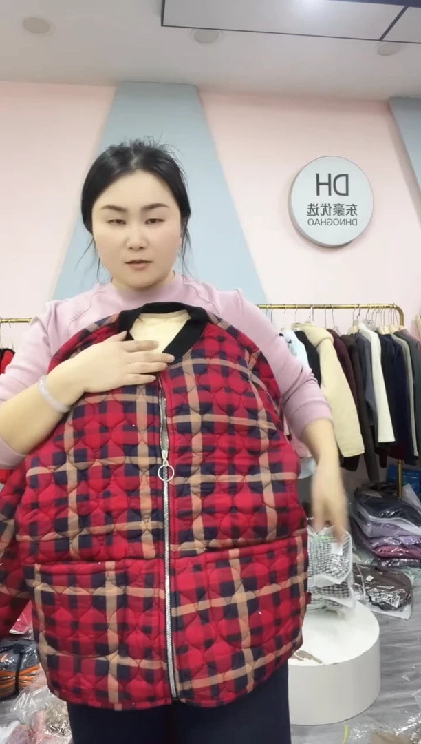 闪电购100 130斤内 女士棉袄