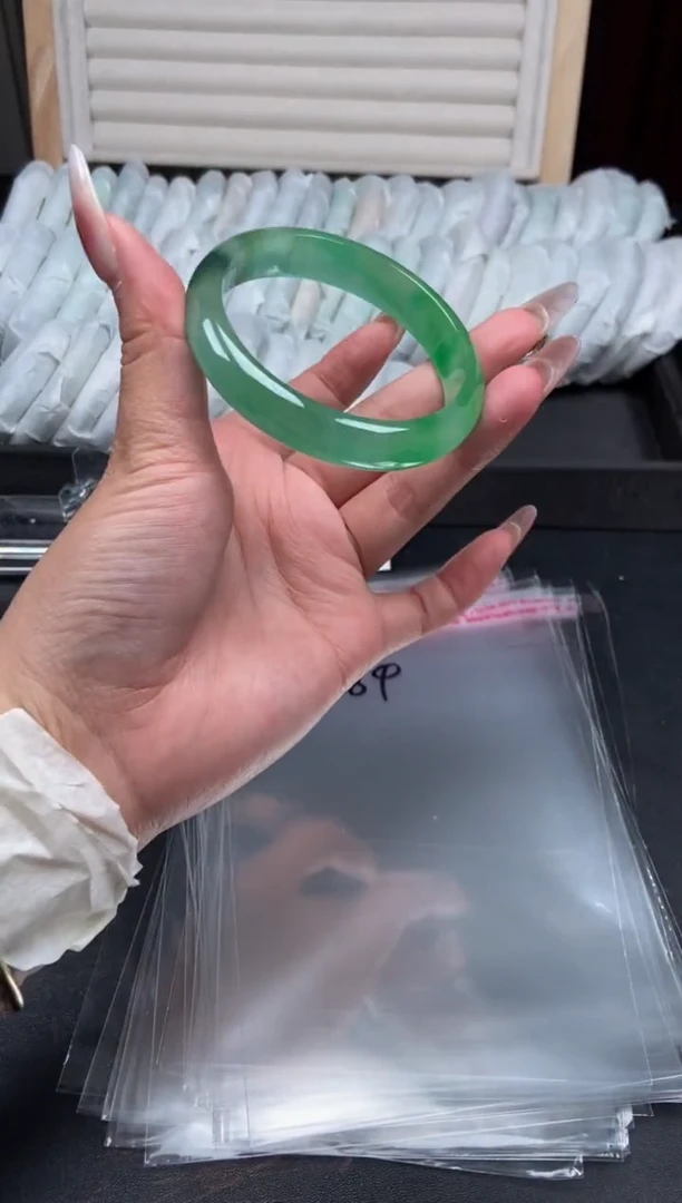 (拼手速，一物一拍)--美人镯--84