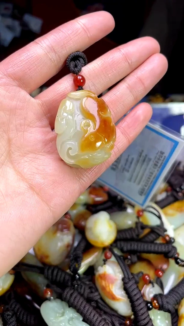 【闪购商品】和田玉颈饰未镶嵌123