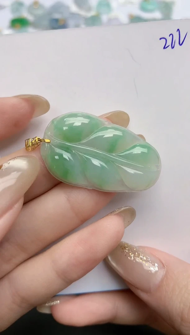 【闪购商品】翡翠颈饰18K金镶嵌天然缅甸翡翠A货